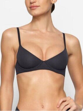 SKIMS FITS EVERYBODY UNLINED DEMI BRA